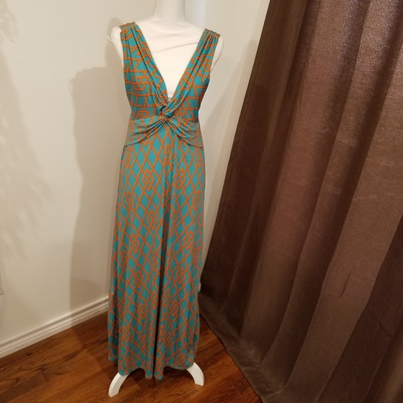 Jon and Anna Dresses & Skirts - low V-neck